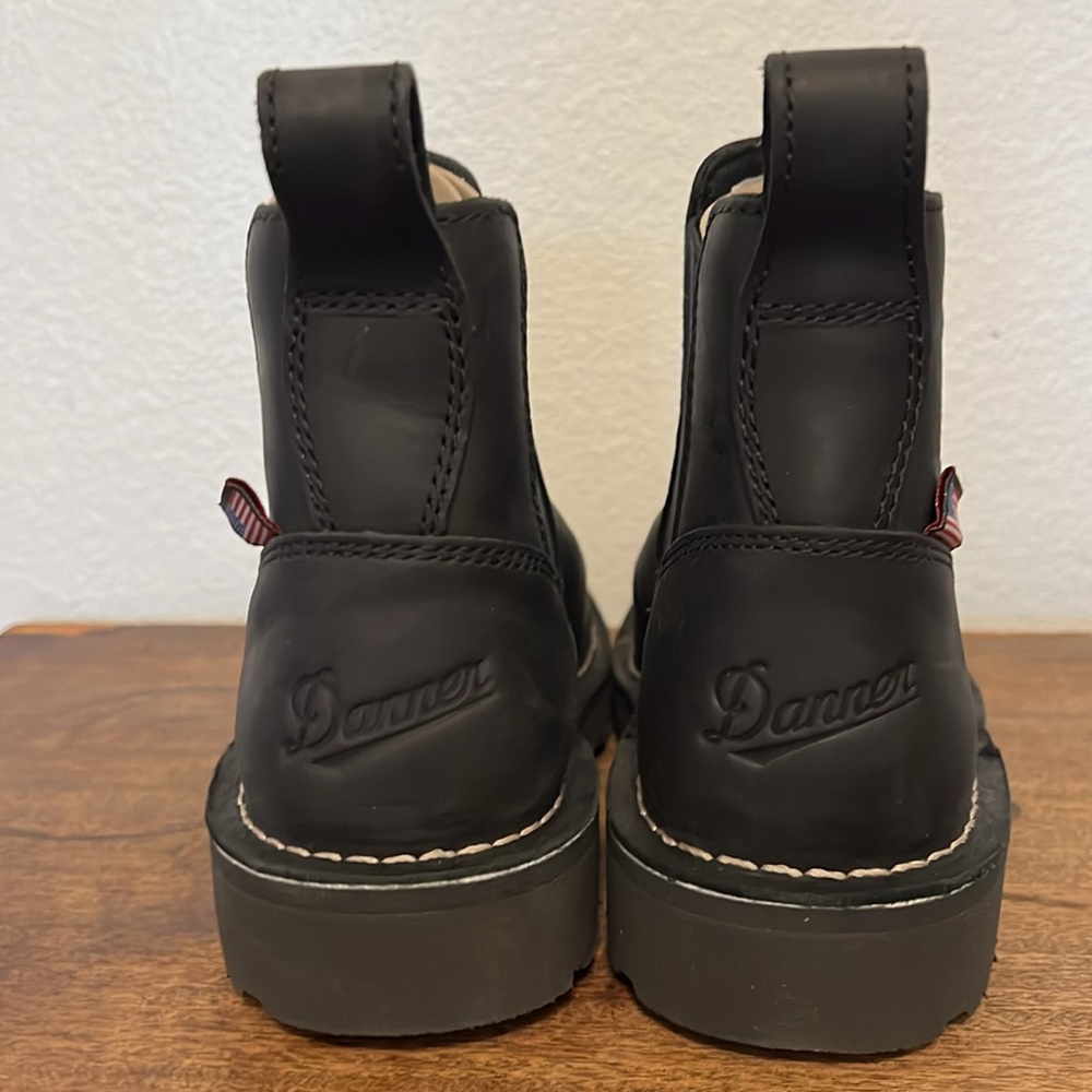 Danner Bull Run Chelsea Boots - Picture 2 of 6